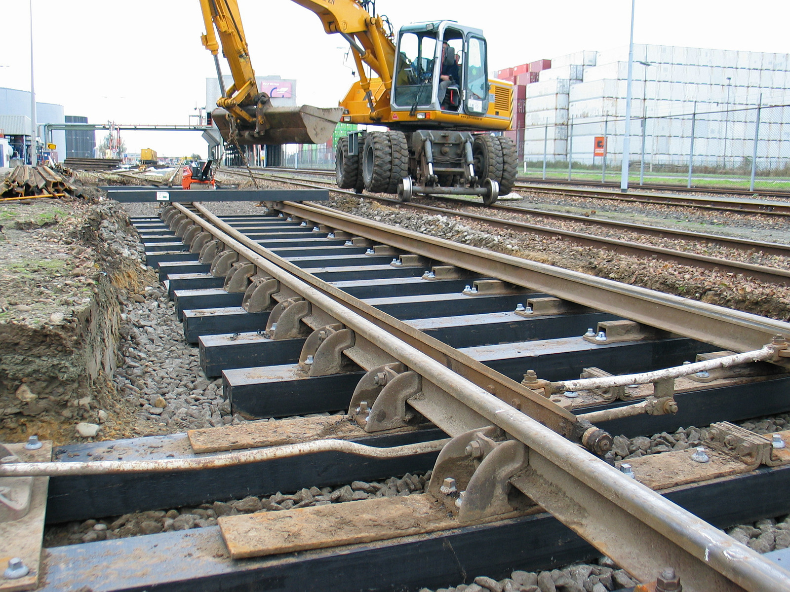 Bahnschwellen neu